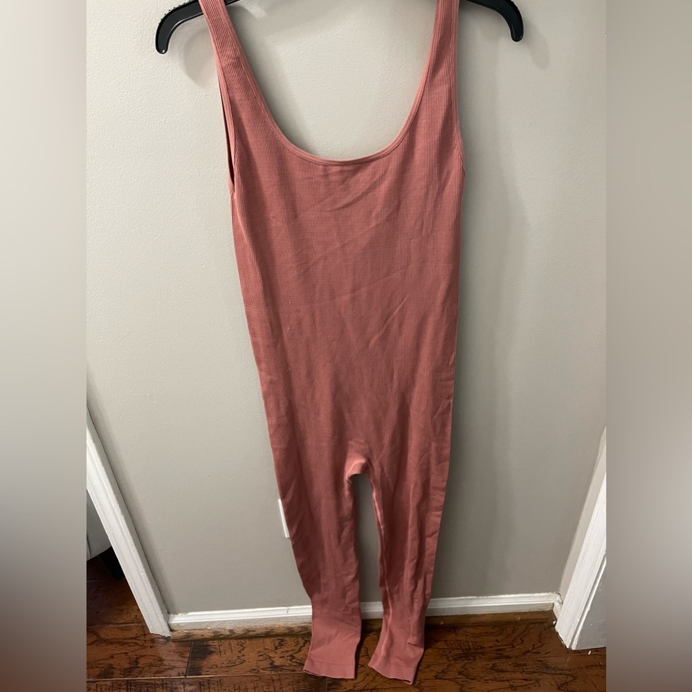 Snuude Mauve Jumpsuit ( L)